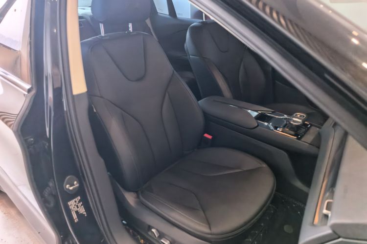 红旗E-QM5 2023款 改款 基础出行版局部细节41