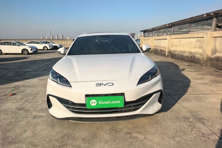 比亚迪 海豹06新能源 2024款 DM-i 120KM尊荣型车身外观6001