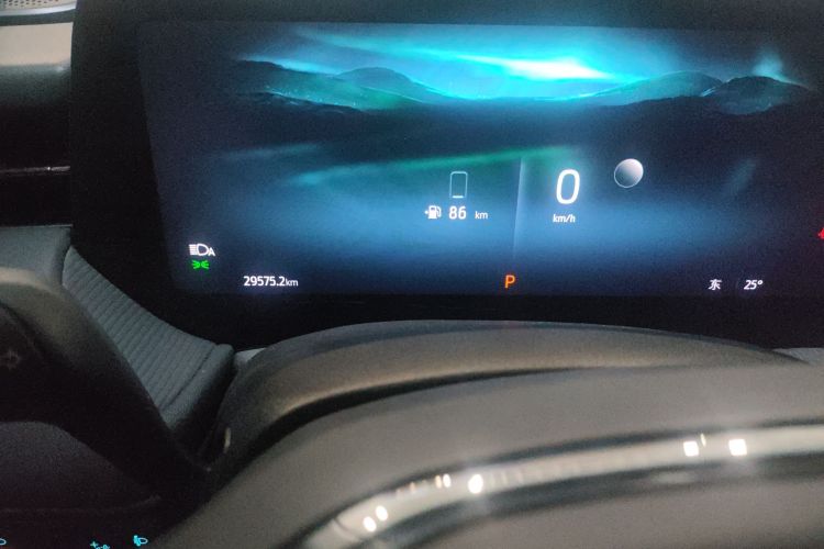 福特 蒙迪欧 2023款 EcoBoost 180 豪华型中控内饰15