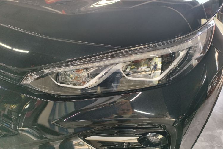 丰田 威兰达 2024款 2.0L CVT两驱豪华PLUS版车身外观6005