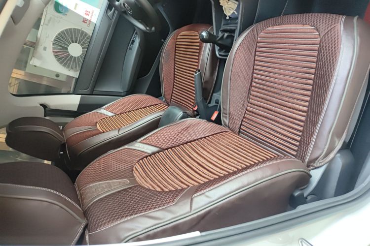 大众 桑塔纳 2021款 1.5L 手动风尚版中控内饰7005