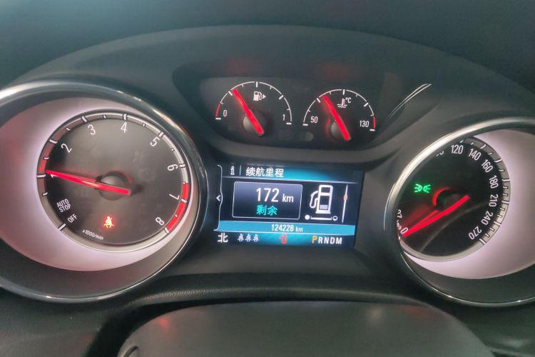 别克 君威 2019款 20T 精英型 国VI中控内饰15