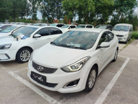 现代 朗动 2016款 1.6L 自动尊贵型