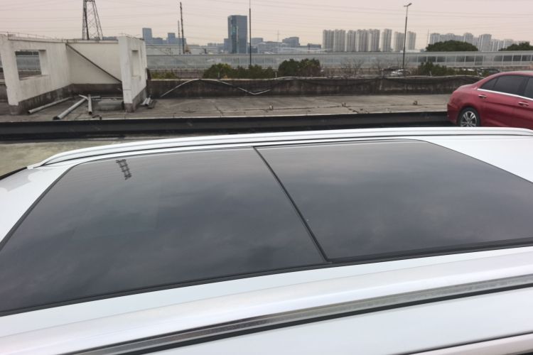 标致5008 2017款 380THP 7座无界版局部细节57