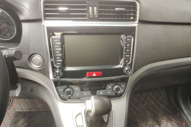 哈弗M6 2019款 1.5T DCT两驱精英型 国VI局部细节9003