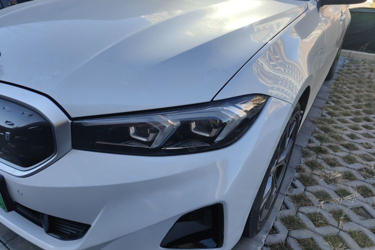 宝马i3 2022款 eDrive 35 L局部细节36