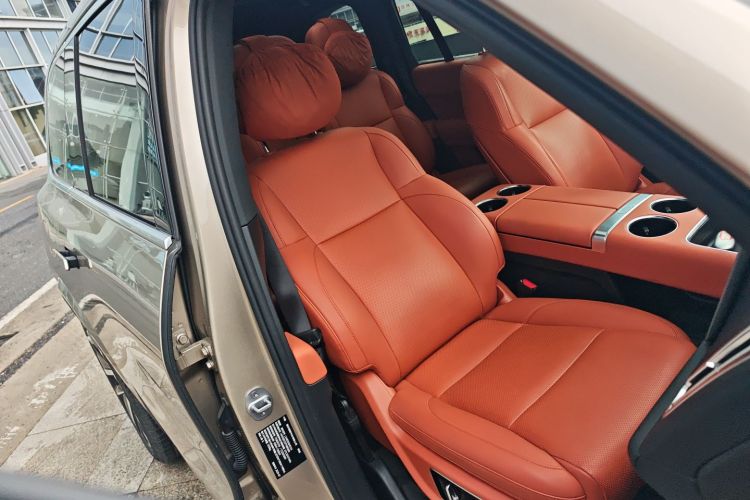 理想汽车 理想L9 2022款 Max局部细节41