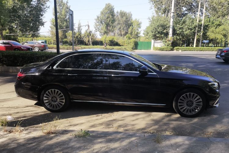 奔驰E级 2023款 E 300 L 尊贵型车身外观6002