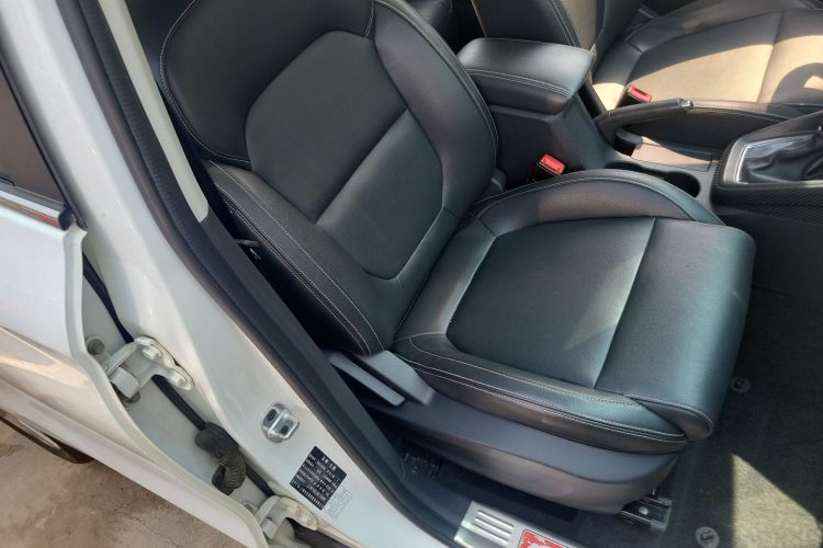 名爵ZS 2017款 1.5L 自动豪华版局部细节41