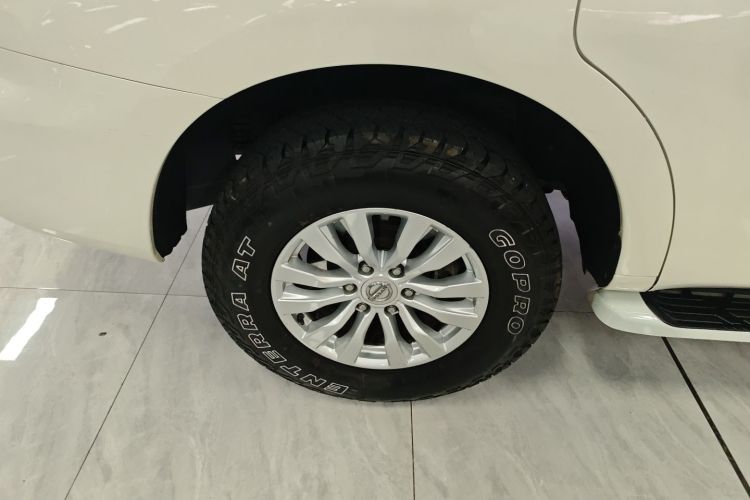 日产 途乐（平行进口） 车身外观6005