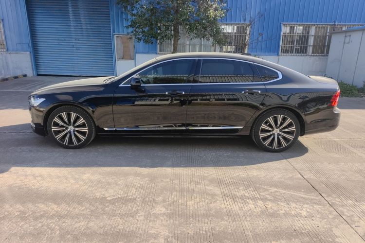 沃尔沃S90 2023款 B5 智雅豪华版车身外观6002
