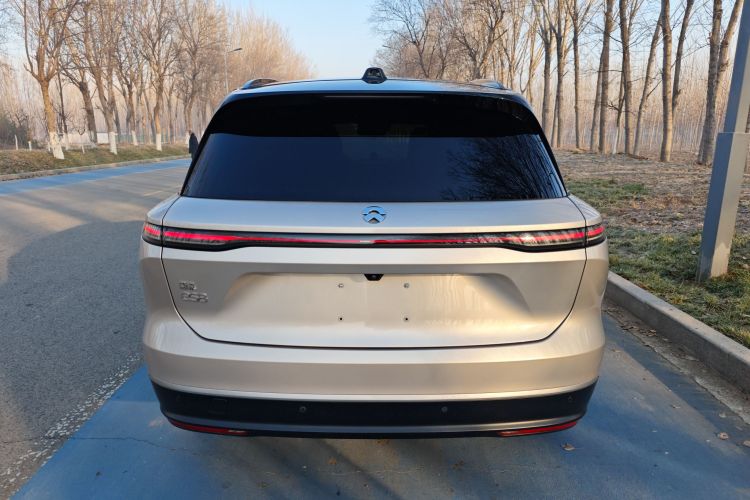 蔚来ES8 2023款 75kWh车身外观6006