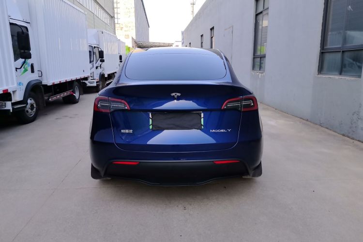 特斯拉 Model Y 2022款 后轮驱动版车身外观6004