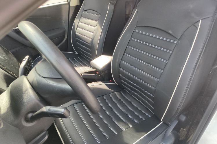 大众 Polo 2016款 1.4L 自动风尚型局部细节19