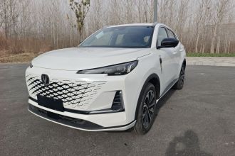 长安CS55PLUS PHEV 2025款 智慧新蓝鲸 125km 战舰版