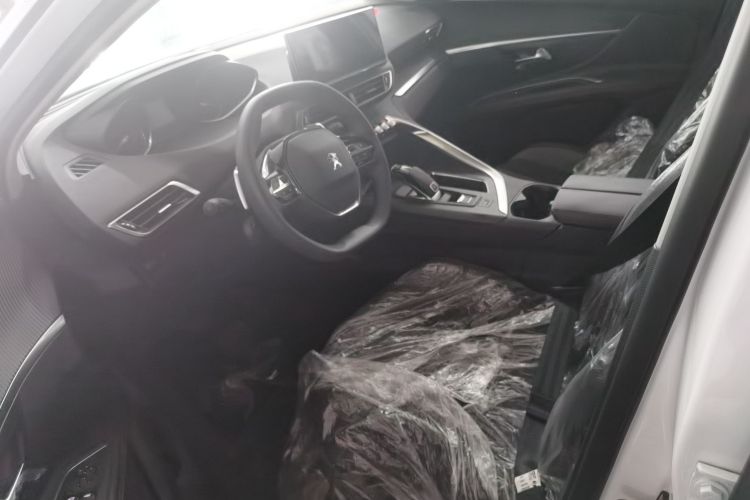 标致4008 2021款 360THP 锋锐版中控内饰7002