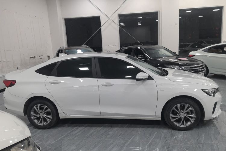 别克 威朗 2022款 Pro 533T 乐享版车身外观6002