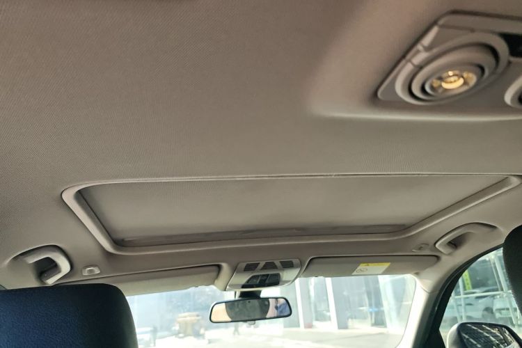 宝马3系 2017款 320Li 时尚型局部细节22