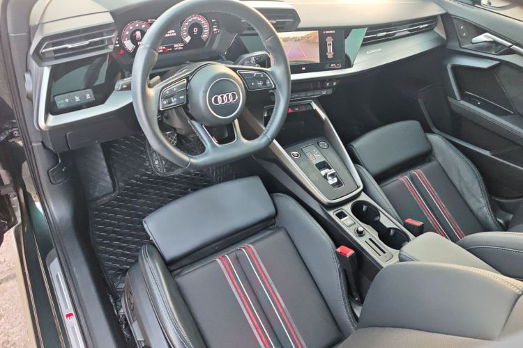 奥迪A3 2023款 改款 Sportback 35 TFSI 时尚运动型中控内饰7002