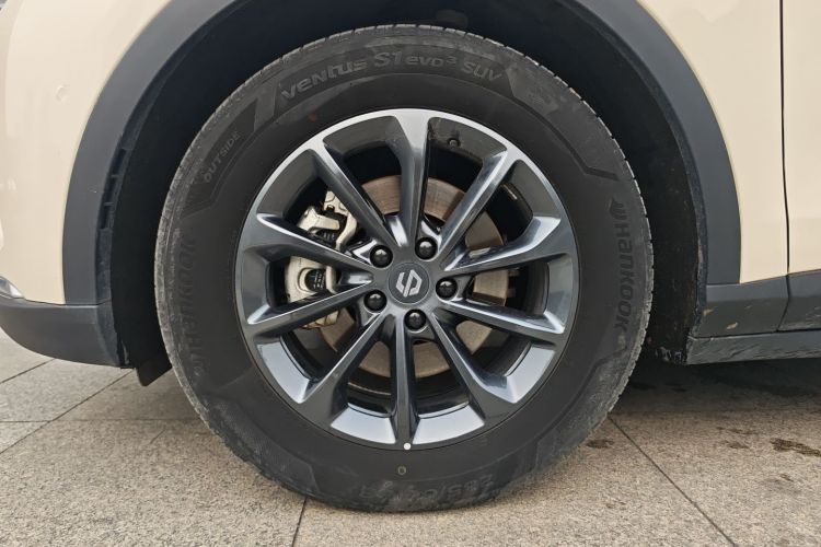 零跑汽车 零跑C11 2023款 增程 300智享版车身外观6008