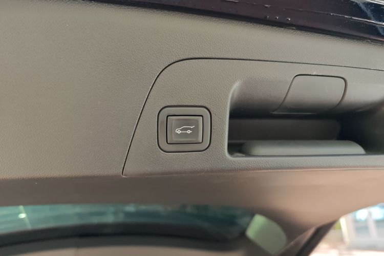 别克 2023款 昂科威Plus 652T 五座四驱豪华型中控内饰7006