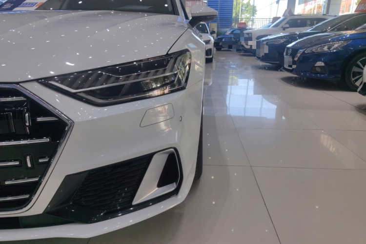 奥迪A7L 2024款 45TFSI quattro S-line 见远型 流晶套装局部细节36