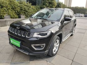 Jeep 指南者 2017款 200T 自动家享版