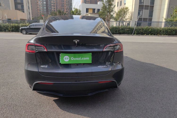 特斯拉 Model Y 2024款 长续航全轮驱动版车身外观6003