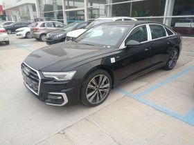 奥迪A6L 2025款 45 TFSI quattro 臻选动感型