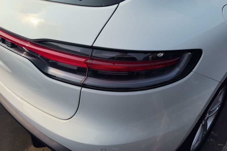 保时捷 2024款 Macan 2.0T车身外观6003