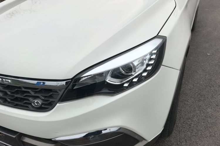 猎豹汽车 猎豹CS10 2017款 2.0T 自动豪华型局部细节36