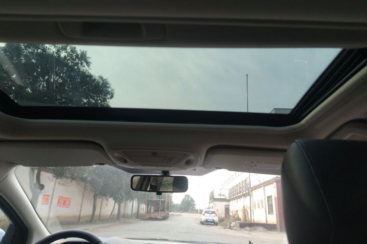 福特 福克斯 2017款 两厢 EcoBoost 180 自动精英型局部细节22