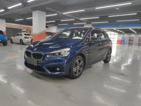 宝马2系旅行车 2016款 218i 运动设计套装