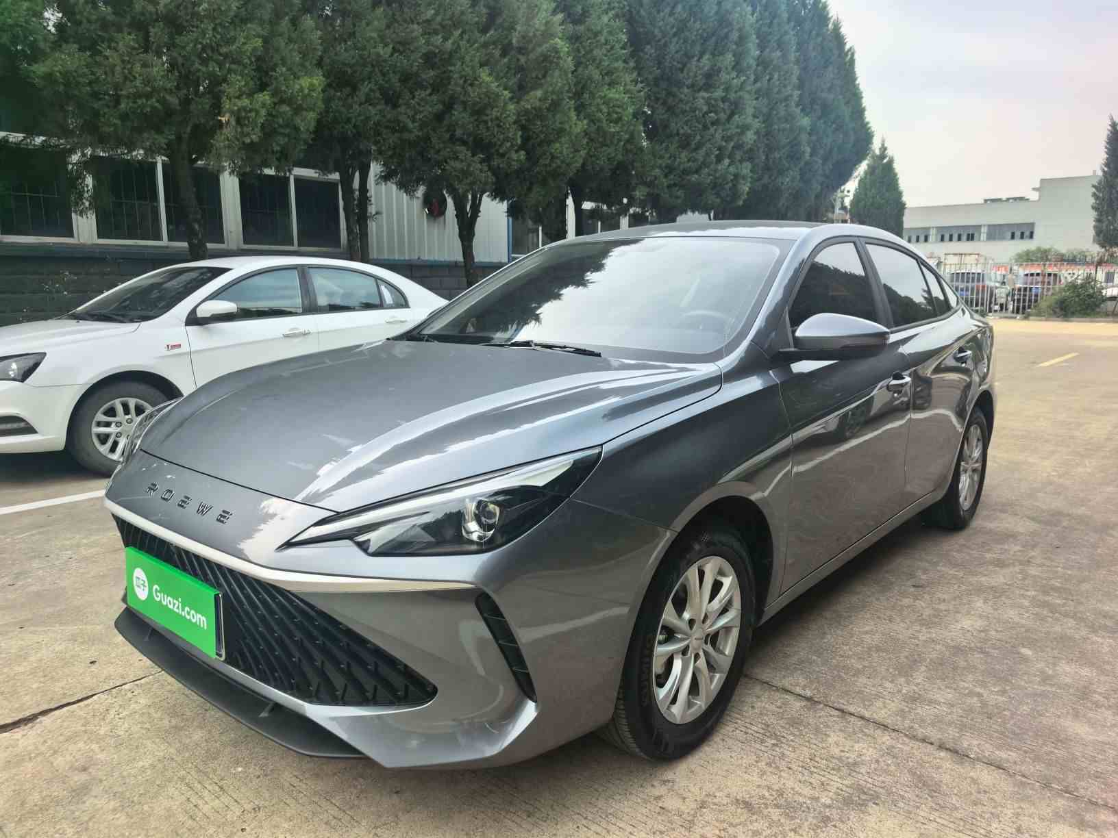 荣威i5 2026款 1.5L 手动舒享版(2)