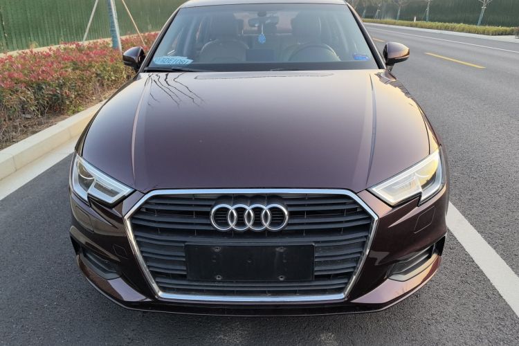 奥迪A3 2018款 30周年年型 Limousine 35 TFSI 进取型车身外观6001