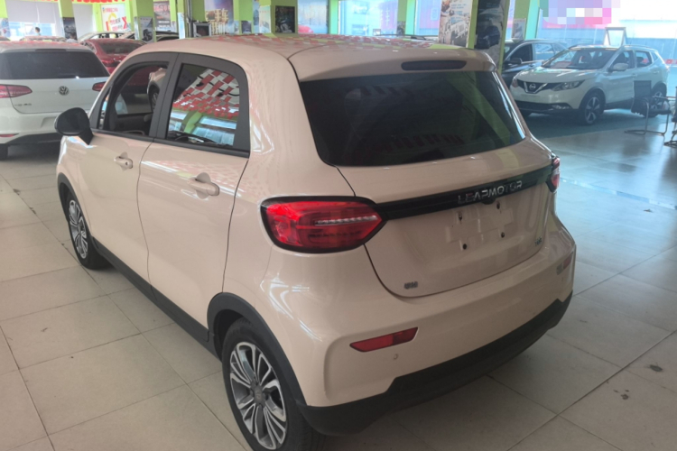 零跑汽车 零跑T03 2021款 400轻享版 三元锂车身外观6005