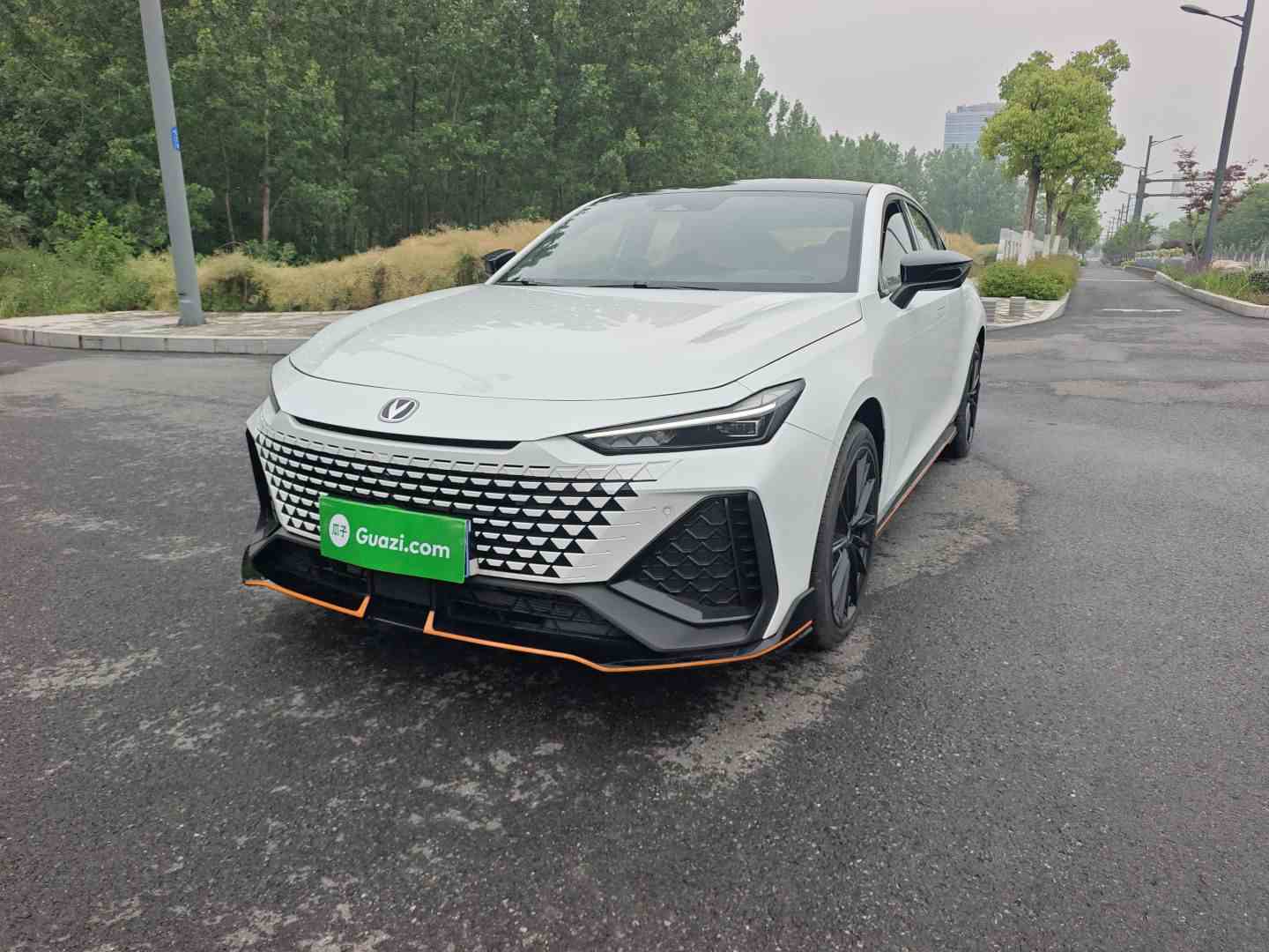 长安UNI-V 2024款 2.0T 高能版(1)