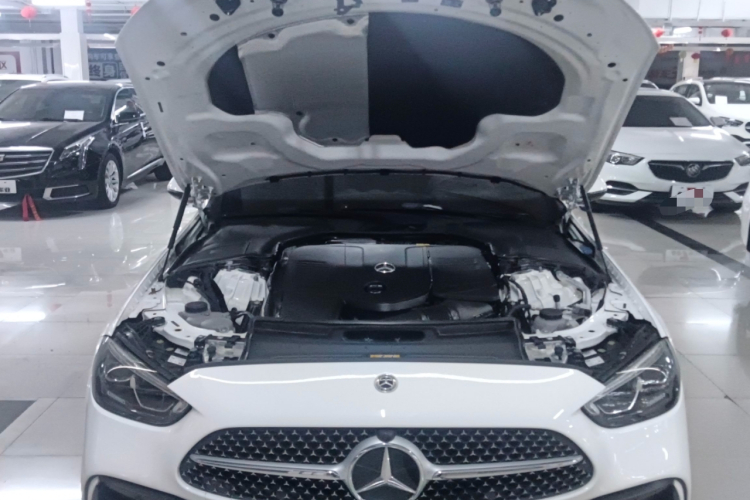 奔驰C级 2022款 C 200 L 运动版局部细节24