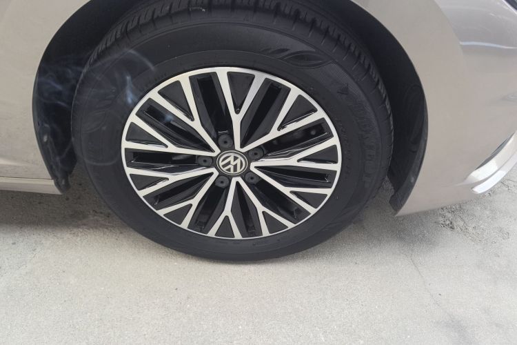 大众 速腾 2019款 280TSI DSG舒适型 国VI车身外观6004