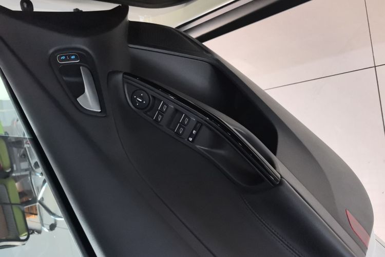 福特 福克斯 2018款 两厢经典 EcoBoost 180 自动精英型局部细节9008