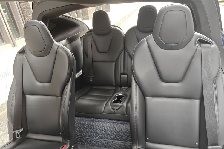 特斯拉 2017款 Model X 100D 长续航版中控内饰7010