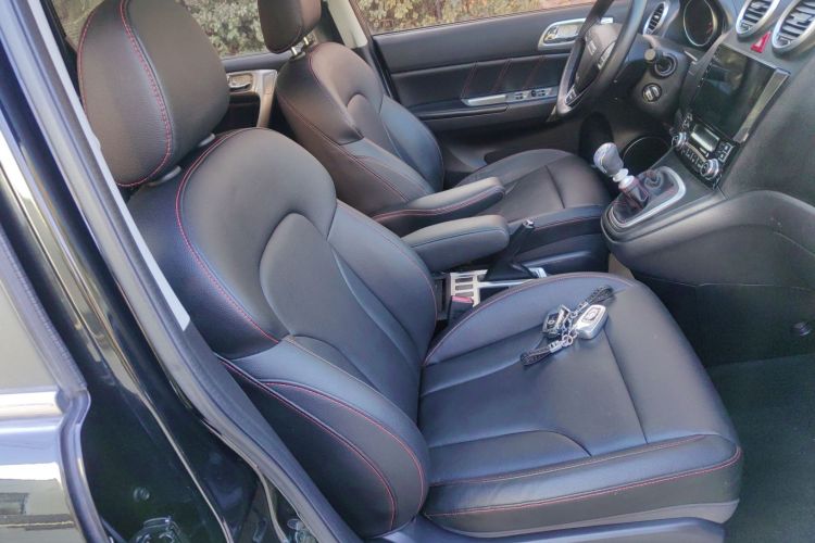 哈弗H6 2016款 升级版 1.5T 手动两驱精英型局部细节41