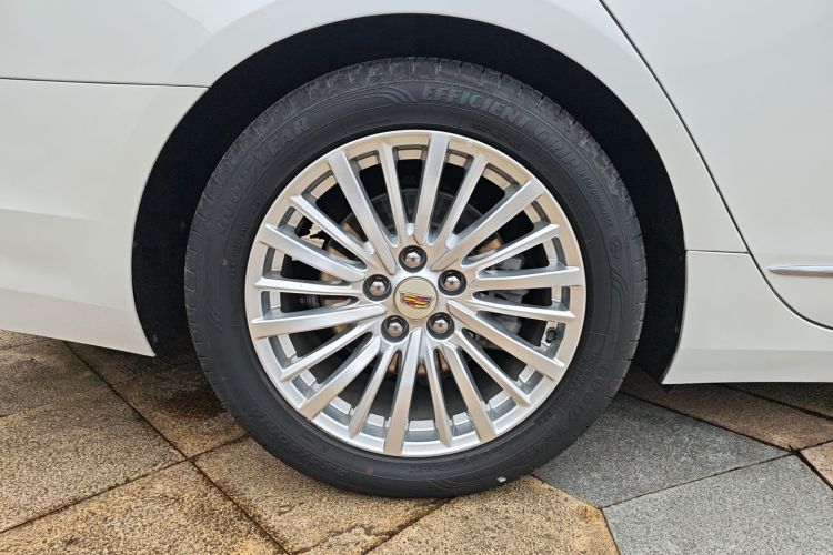 凯迪拉克CT6 2019款 28T 精英型局部细节9003