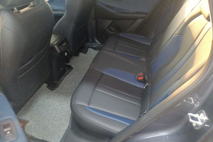 广汽传祺 传祺GS3 2023款 影速 270T 劲享版中控内饰7001