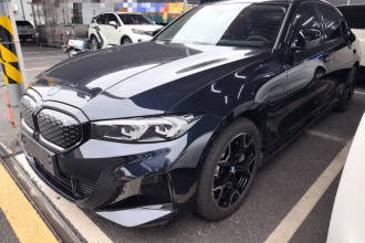 宝马i3 2025款 eDrive 40 L 曜夜套装