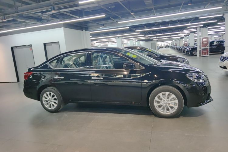 日产 轩逸 2024款 改款三 经典 1.6XE CVT舒适版车身外观6002