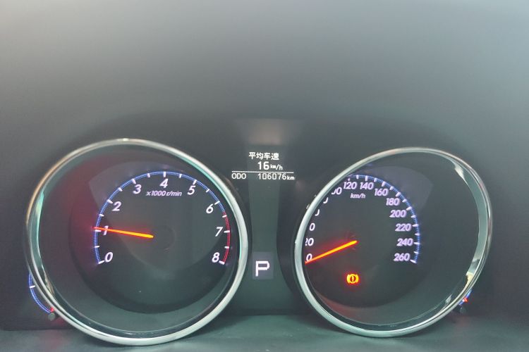 丰田 锐志 2013款 2.5V 菁锐版中控内饰15