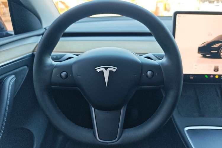 特斯拉 Model Y 2022款 改款 后轮驱动版局部细节13