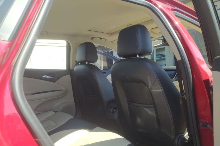 别克 威朗 2018款 三厢 15S 自动领先型中控内饰7008