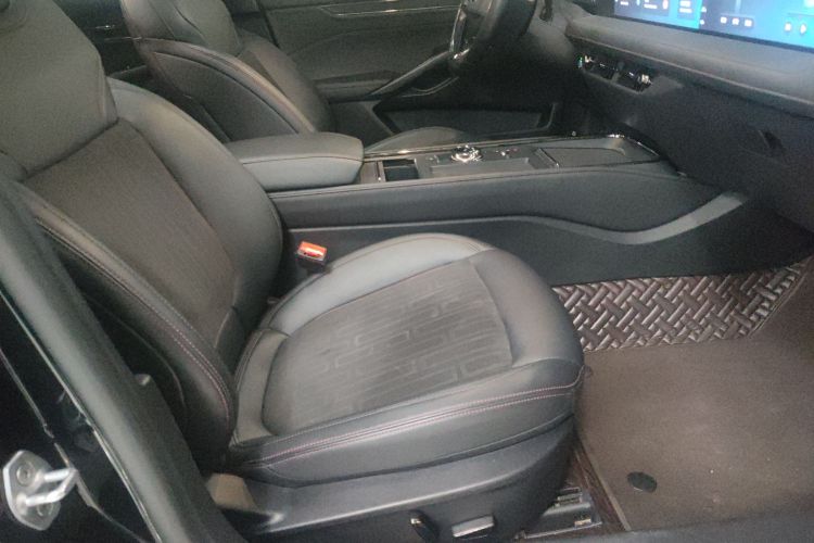 福特 蒙迪欧 2023款 EcoBoost 180 豪华型局部细节41